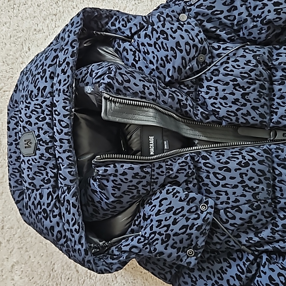 Mackage down jacket - Picture 11 of 14